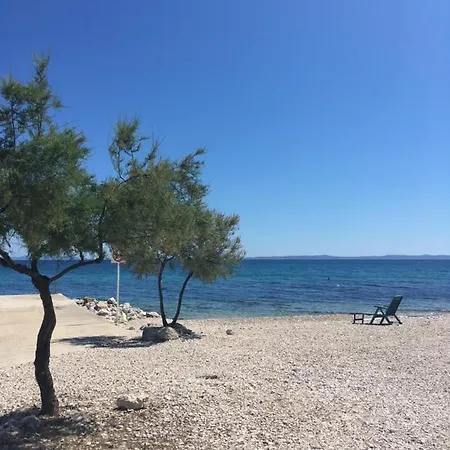 Apartmani Vukadin Vir