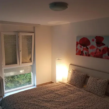 Lägenhetshotell Apartmani Vukadin Vir