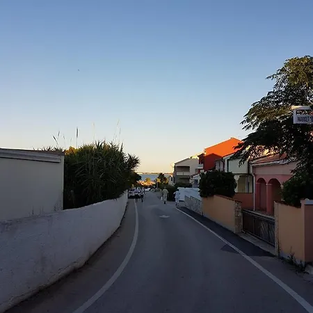 Apartmani Vukadin * Vir